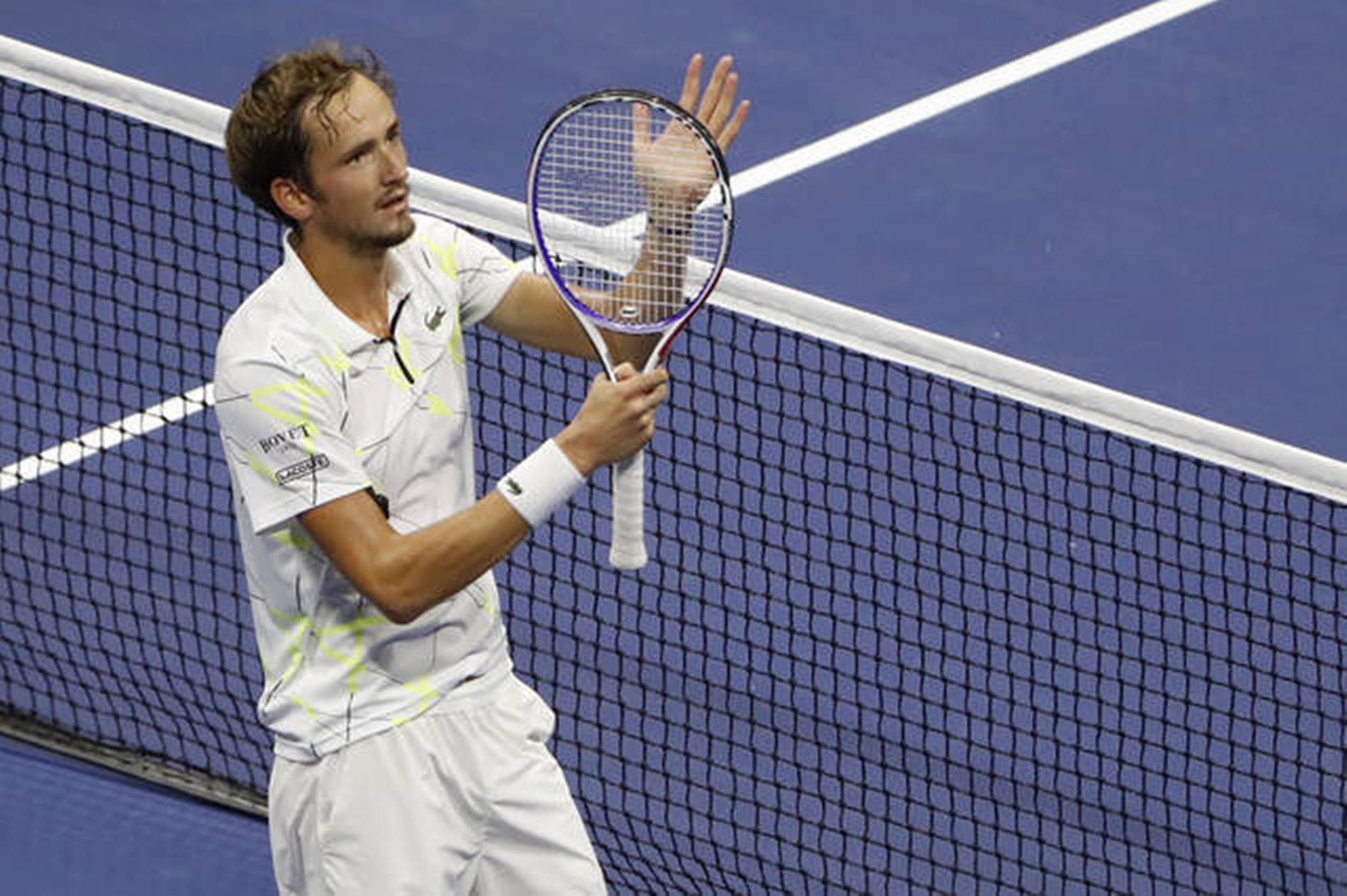 美网完胜法网,梅德韦杰夫高光表现 美网完胜法网,梅德韦杰夫高光表现