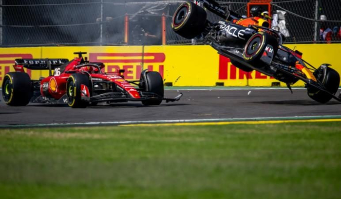 红牛车队横扫梅赛德斯,佩雷兹带队取胜 红牛车队横扫梅赛德斯,佩雷兹带队取胜