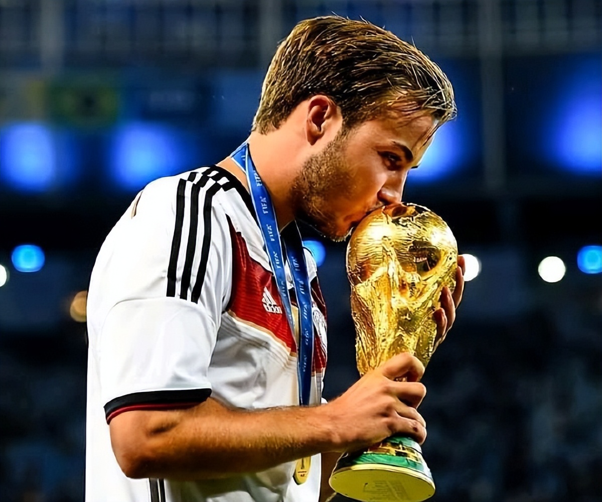 德国队力克印度队，黄鸭组合惊艳四座