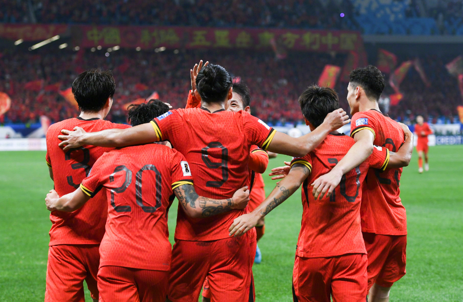 中国队险胜泰国队，辛杜点燃赛场