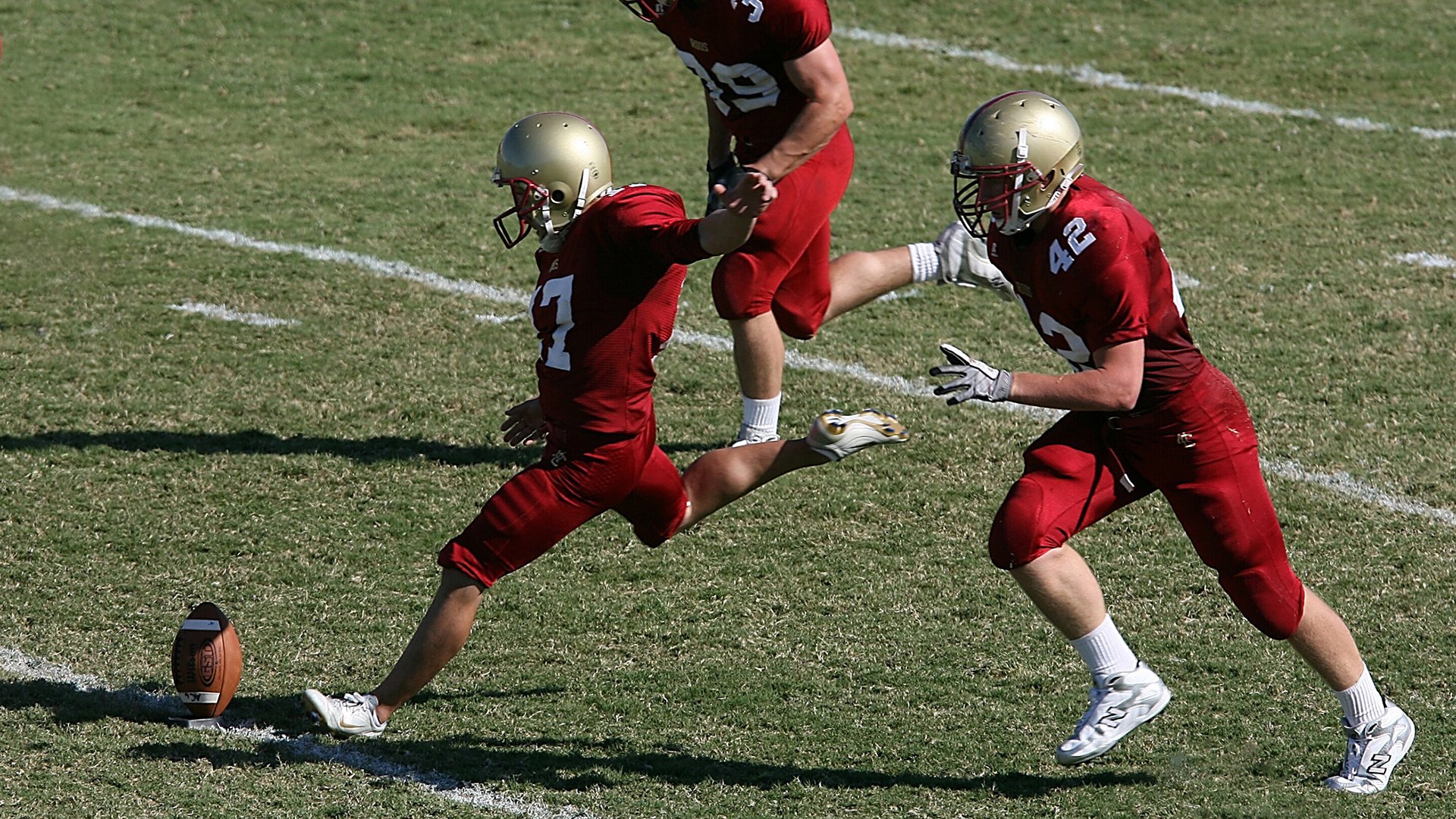 钢铁意志与精密战术，德国队正面击溃瑞士，斯通斯关键回合定乾坤